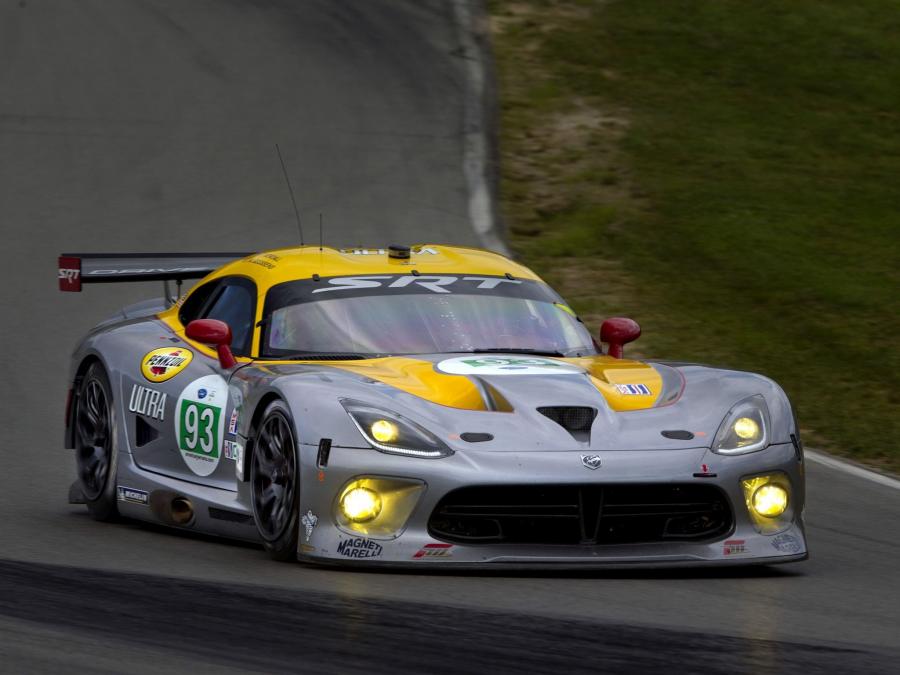  Dodge Viper SRT GTS-R 2012 года  (фото 15 из 23)